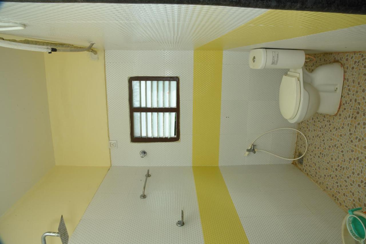Thiruchendur Stayz Vairavel Residency Tiruchchendūr Dış mekan fotoğraf